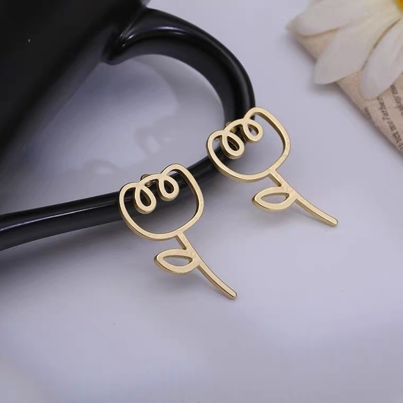 Clip-On Rosebud Stud Earrings - Picture 4 of 8